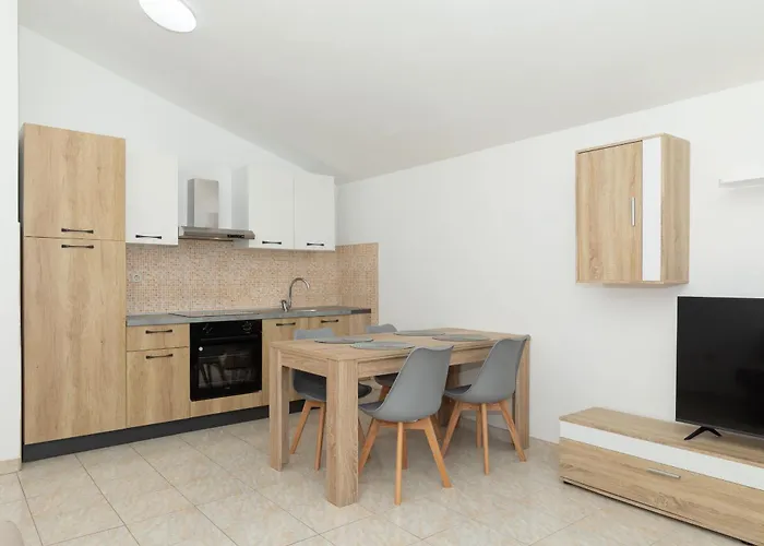 Apartamento Perinic, No 1 *